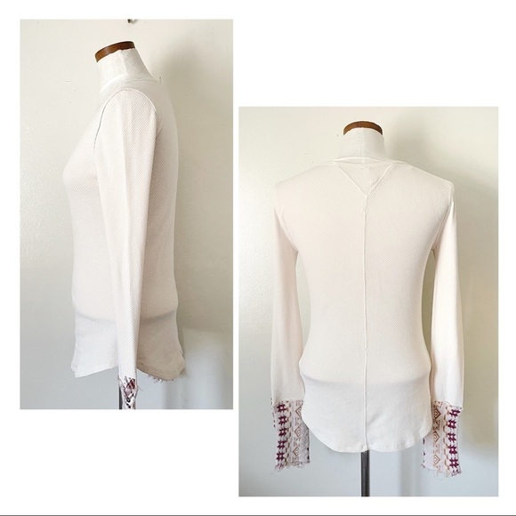 We The Free Art School Vneck Thermal top Large - Picture 4 of 5